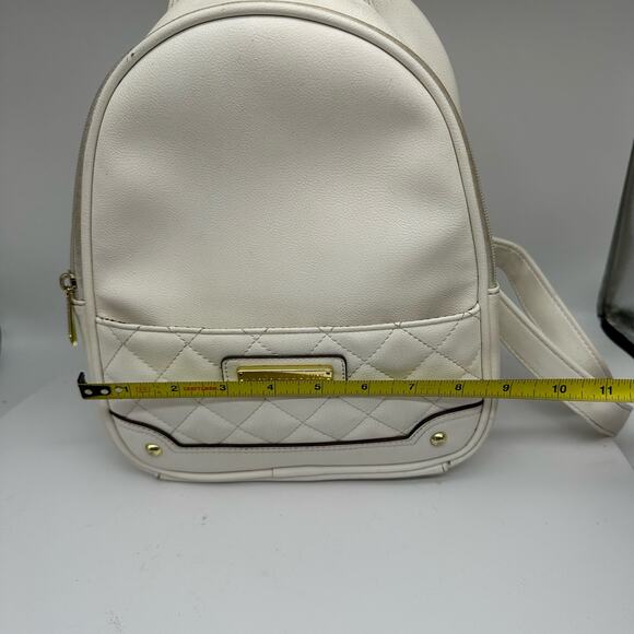 Juicy Couture Medium All White Vegan Leather Backpack Quilted Front Gold Accents - Picture 12 of 12
